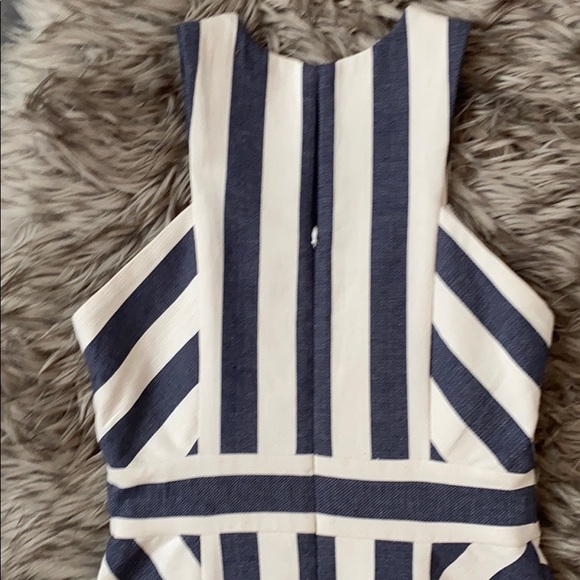 Dex chambray stripe dress - Picture 2 of 5
